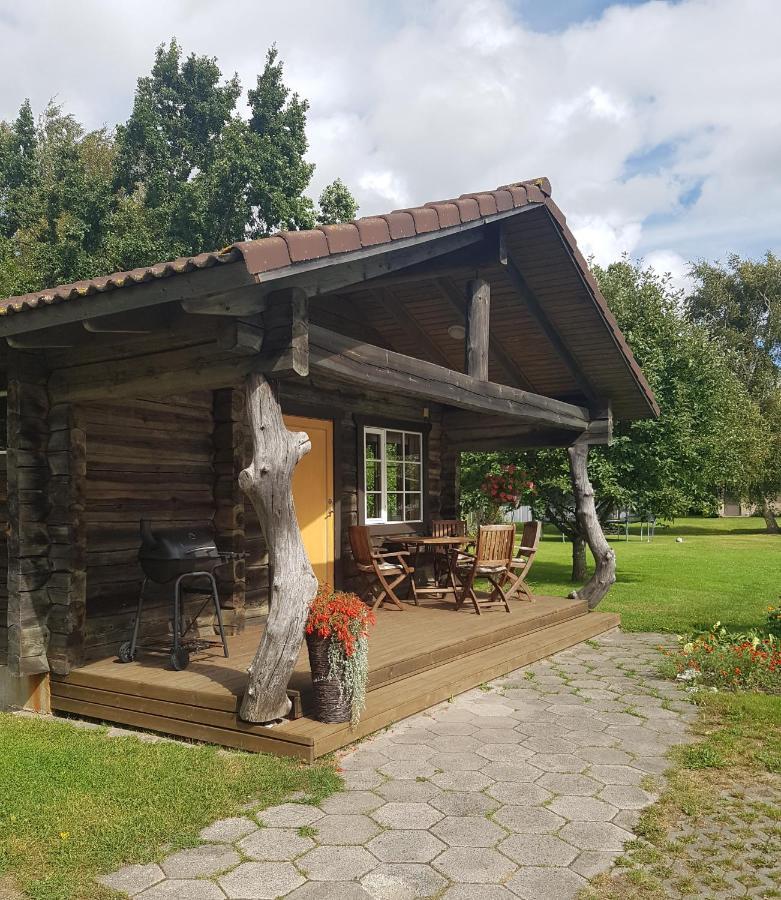Arina Cottages Nasva Exterior photo